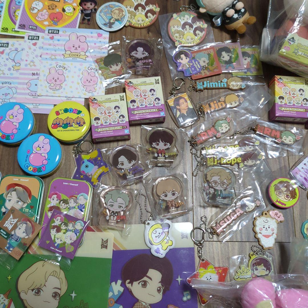 タイニータン＆BT21・K-POP ぬいぐるみ・マスコット・キーホルダーセット