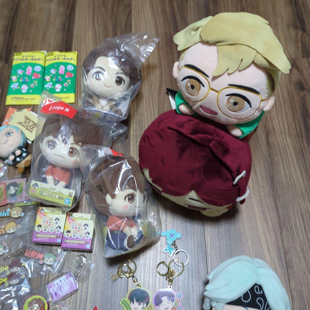 タイニータン＆BT21・K-POP ぬいぐるみ・マスコット・キーホルダーセット