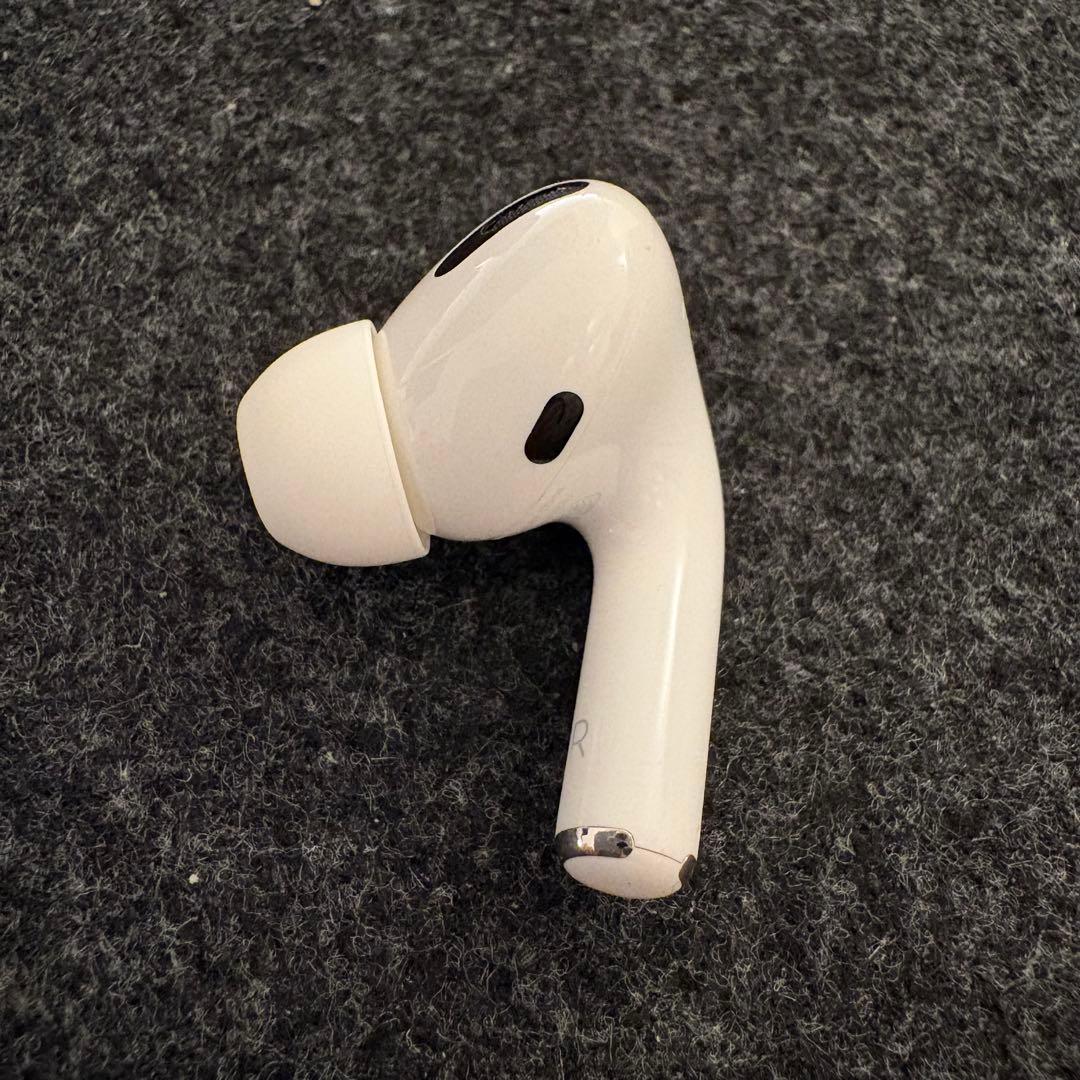 AirPods Pro 第一世代 右耳のみ - メルカリ