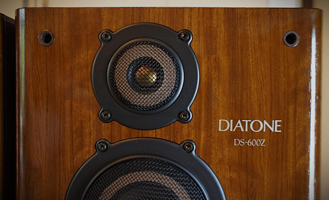 超美品 DIATONE ダイヤトーンスピーカー DS-600Z カスタム専用台付