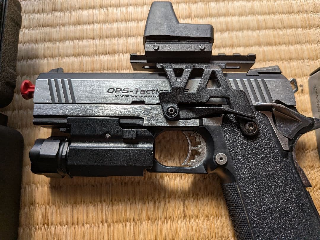 東京マルイ　ハイキャパ4.3 カスタム　観賞用