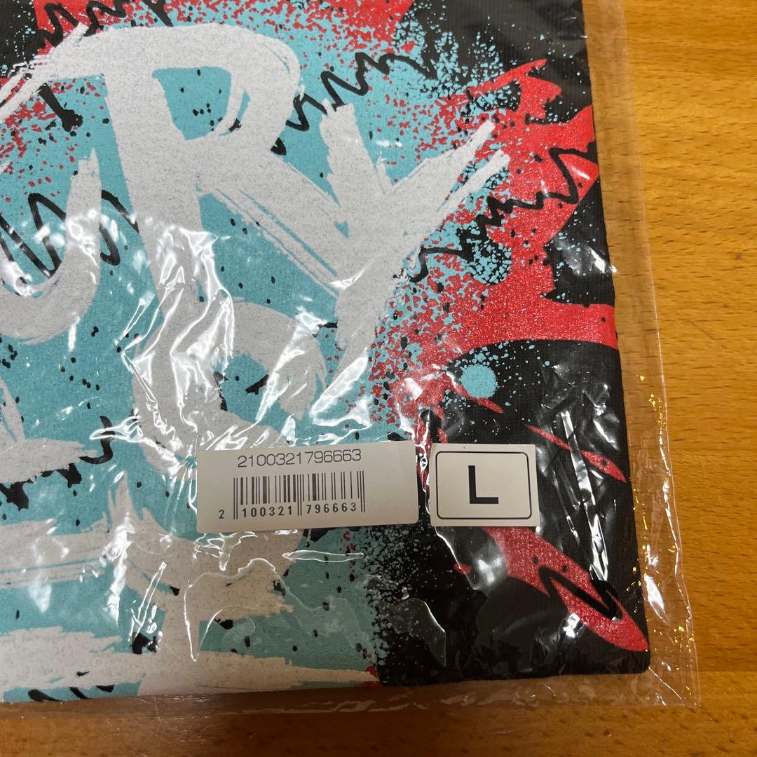 【新品未使用】ONE OK ROCK Tシャツ Lサイズ