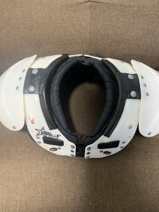 アメリカンフットボール アメフト ショルダー サイズSショルダー、QB