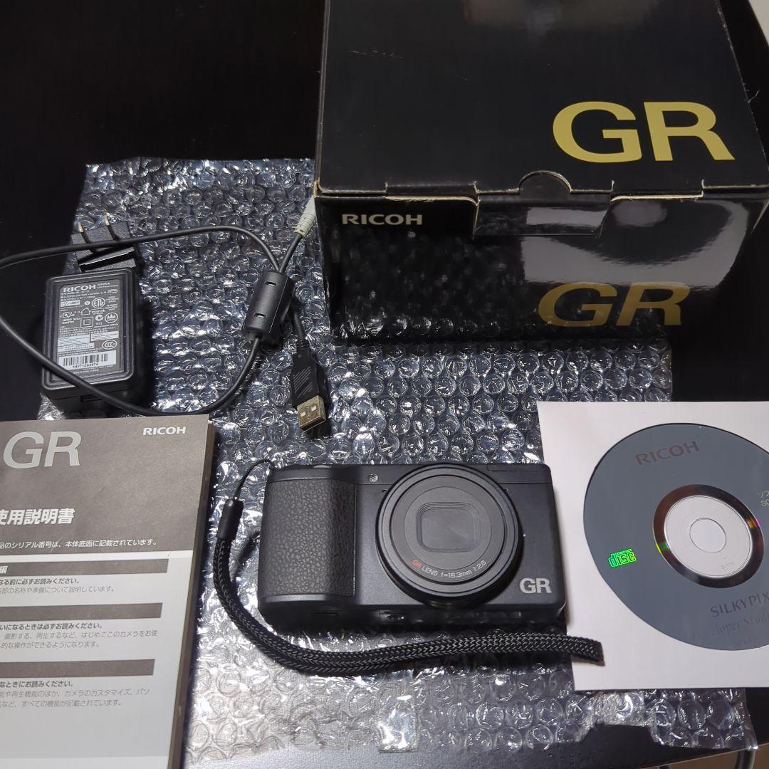 RICOH　GR [2013]　スターターセット 10年経っても選びたい。RICOH GR（2013）という名機の話｜けいふ