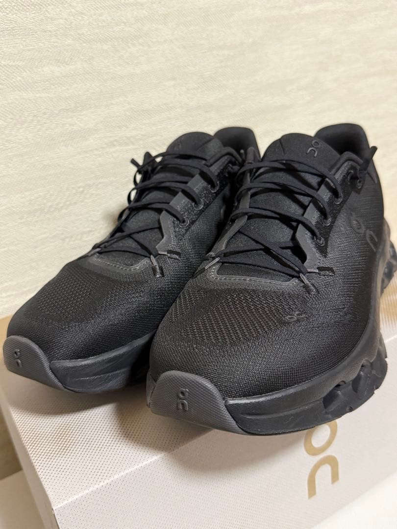 On cloud tilt 26.5cm 極美品　オン　 クラウドティルト