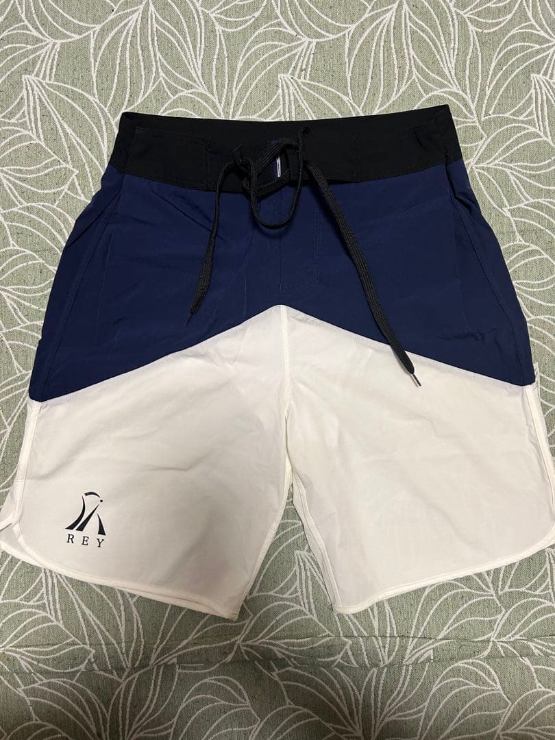 山澤 サーフパンツ RAY フィジーク - メルカリ