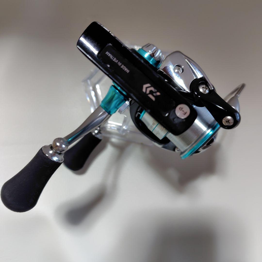 Daiwa 19エメラルダス LT 3000S- ch-dhスピニングリール - メルカリ