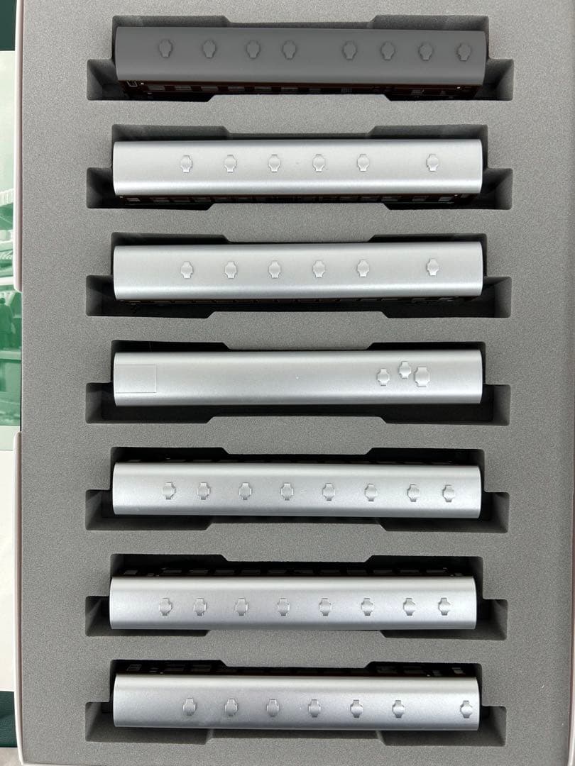 KATO 10-290.291 ハナ10系「かもめ」7両基本・3両増結セット - メルカリ