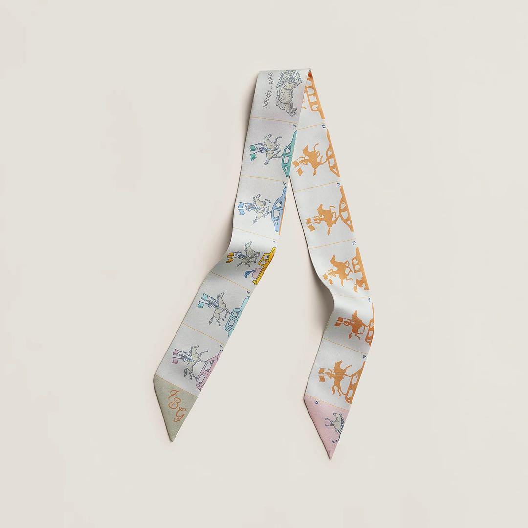 Hermes エルメス ツイリー Twilly 《エルメス・パラード》