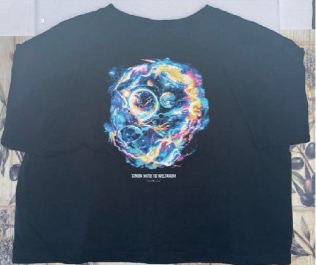 ミセスグリーンアップル 「ゼンジン未到とヴェルトラウム」クロップドTシャツ