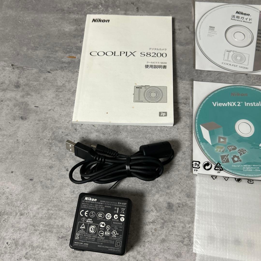 Nikon COOLPIX s8200 14倍光学ズーム 動作確認済 付属品 赤 - メルカリ