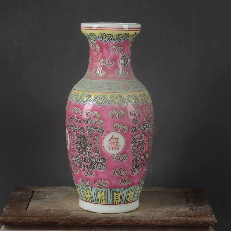 景徳鎮 パステルカラー万寿無彊花瓶 陶磁器 装飾品 現代工芸品 美術品 置物 中国 景徳鎮陶磁器手塗り塗装花瓶 美術品 工芸品｜輸入マート