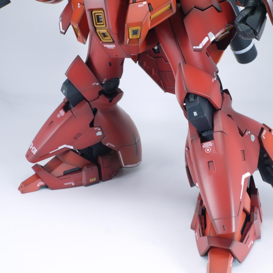 ガンプラ　RG サザビー　全塗装　完成品