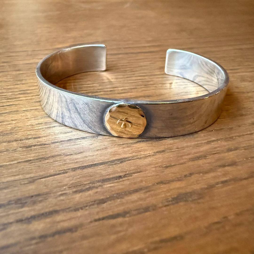 goro's (ゴローズ) 平打ち ブレス M バングル シルバーゴールド - メルカリ