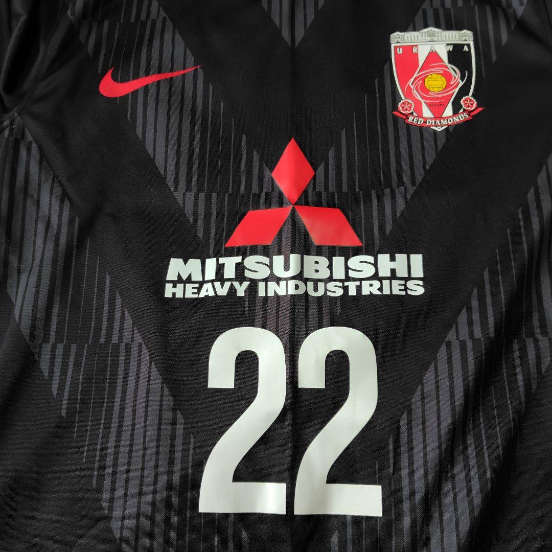 浦和レッズ プレシーズンマッチ ユニフォーム ＃22 柴戸海 - メルカリ