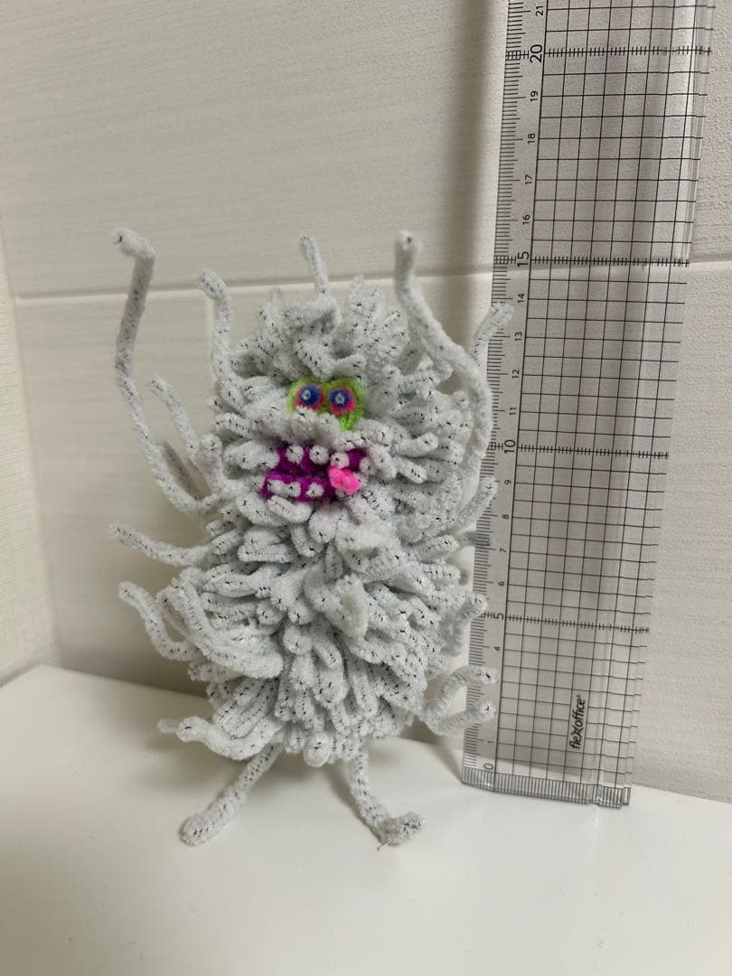 フジサキタクマ　MOGOLS takuma fujisaki　モーリー(蓄光)