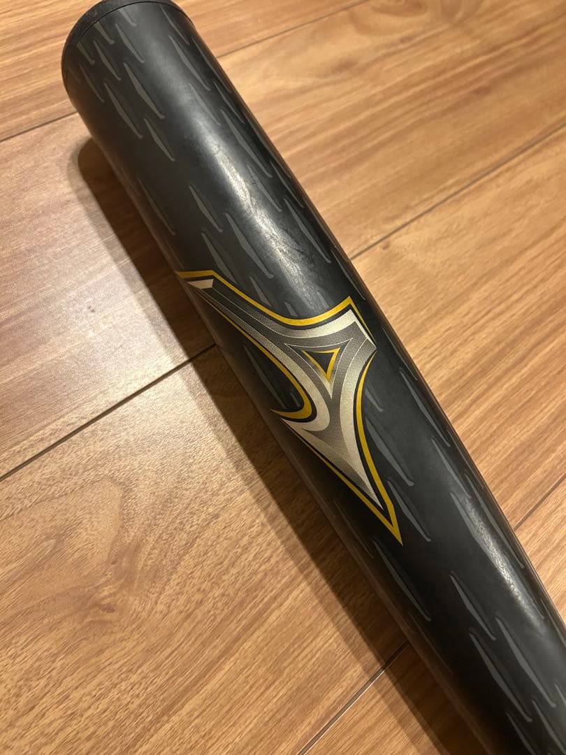 ミズノ レガシーメタル 84cm トップバランス 740g バットケース付きの