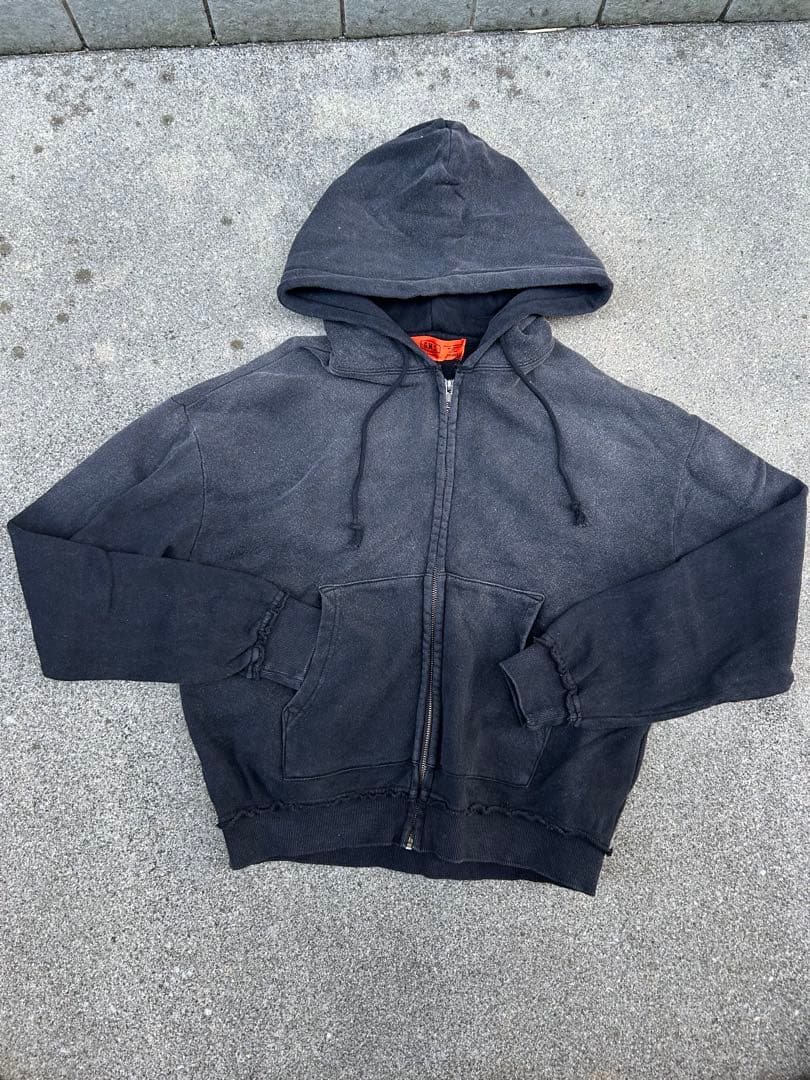 ジップパーカー　鬼フェード　短丈　アメカジ　タトゥースタジオヤマダ　墨黒 ジップパーカー 鬼フェード 短丈 アメカジ タトゥースタジオヤマダ 墨