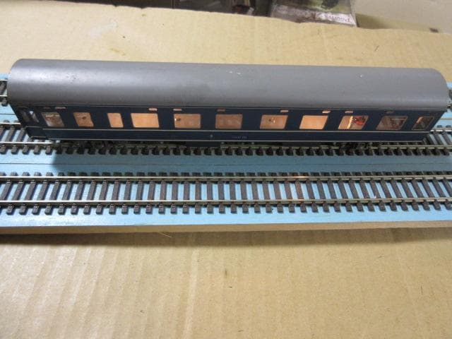 20系 特急形客車 （ナハネ20 ナロネフ21) HOゲージ (金属・カツミ製）