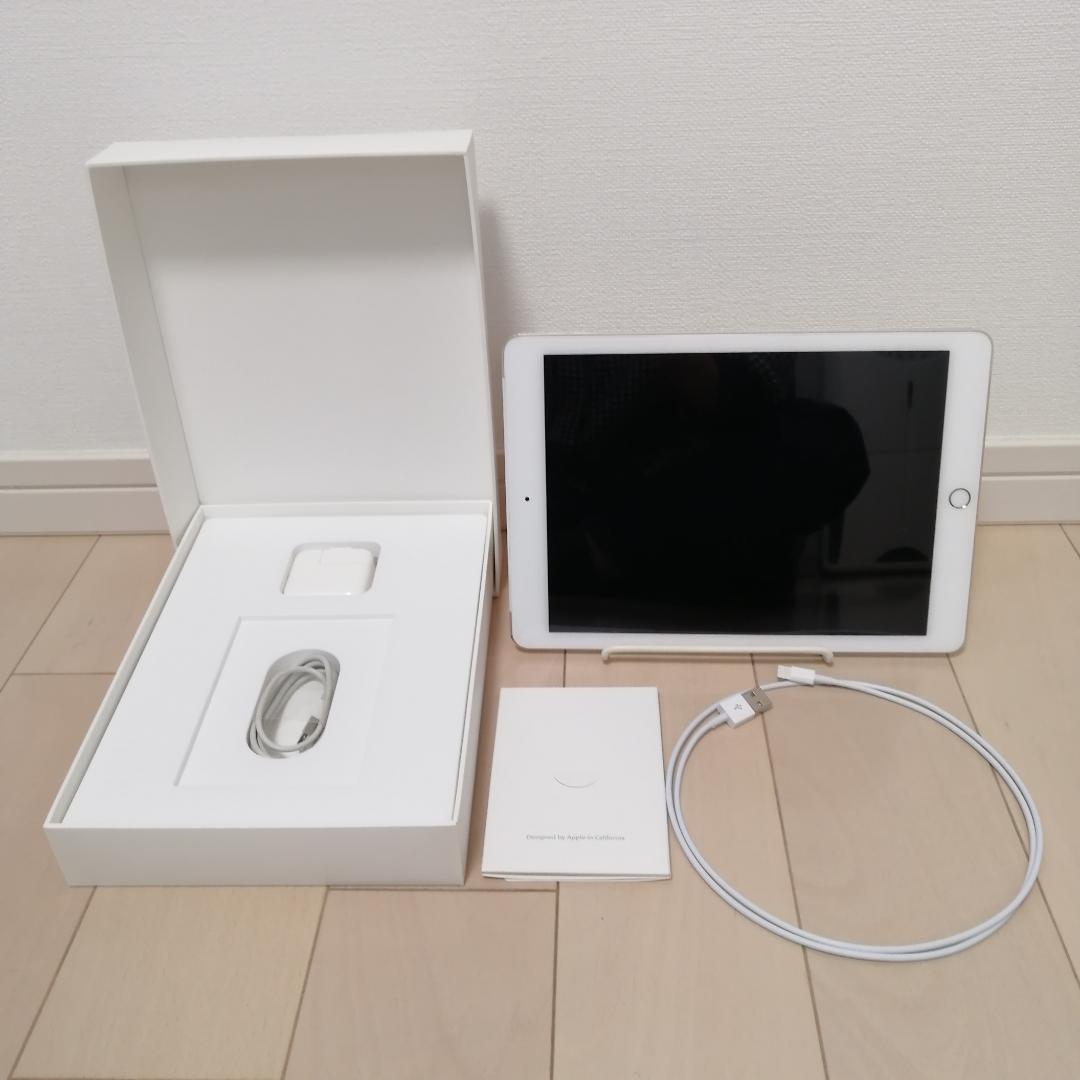 iPad Air2 Wi-Fi+Cellular(第2世代）：A1567 iPad Air Apple DOCOMO iPad Air2 A1567 WiFi+Cellular モデル 容量