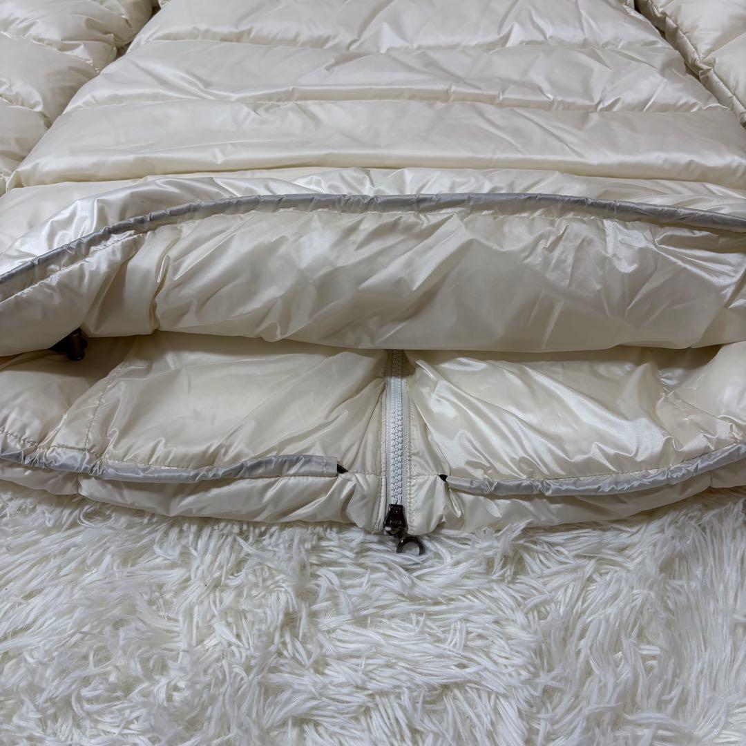 未使用級！TATRAS サルマ 2024年製 ダウンジャケット ファー Mサイズ