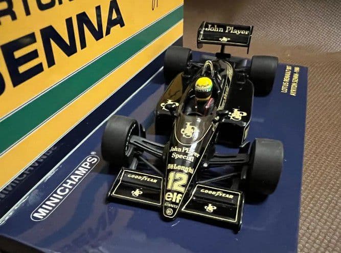 アイルトンセナ/ミニチャンプス1/43ロータス98T(JPS仕様) - メルカリ