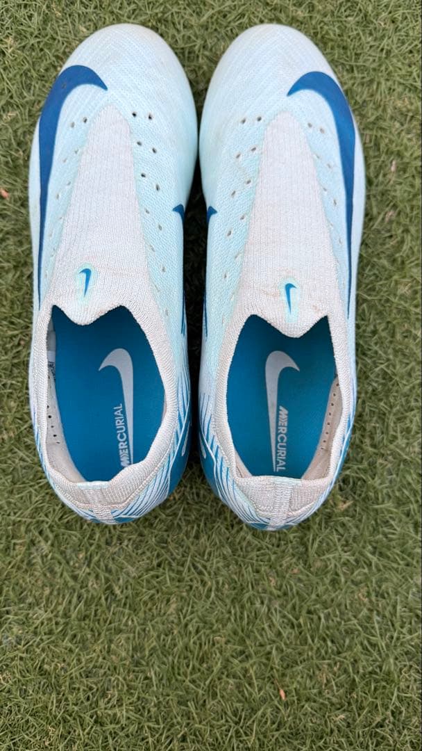 ナイキ ズーム マーキュリアル ヴェイパー 16 PRO HG 25.5cm