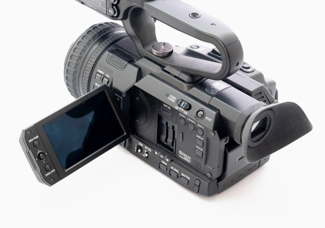 《中古》JVC 業務用ビデオカメラ GY-HM200　外部マイク、ケース付き