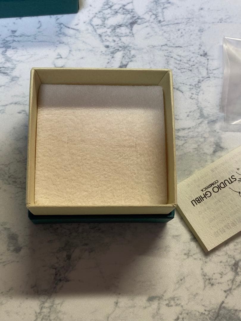 ハウルの動く城 ピアス