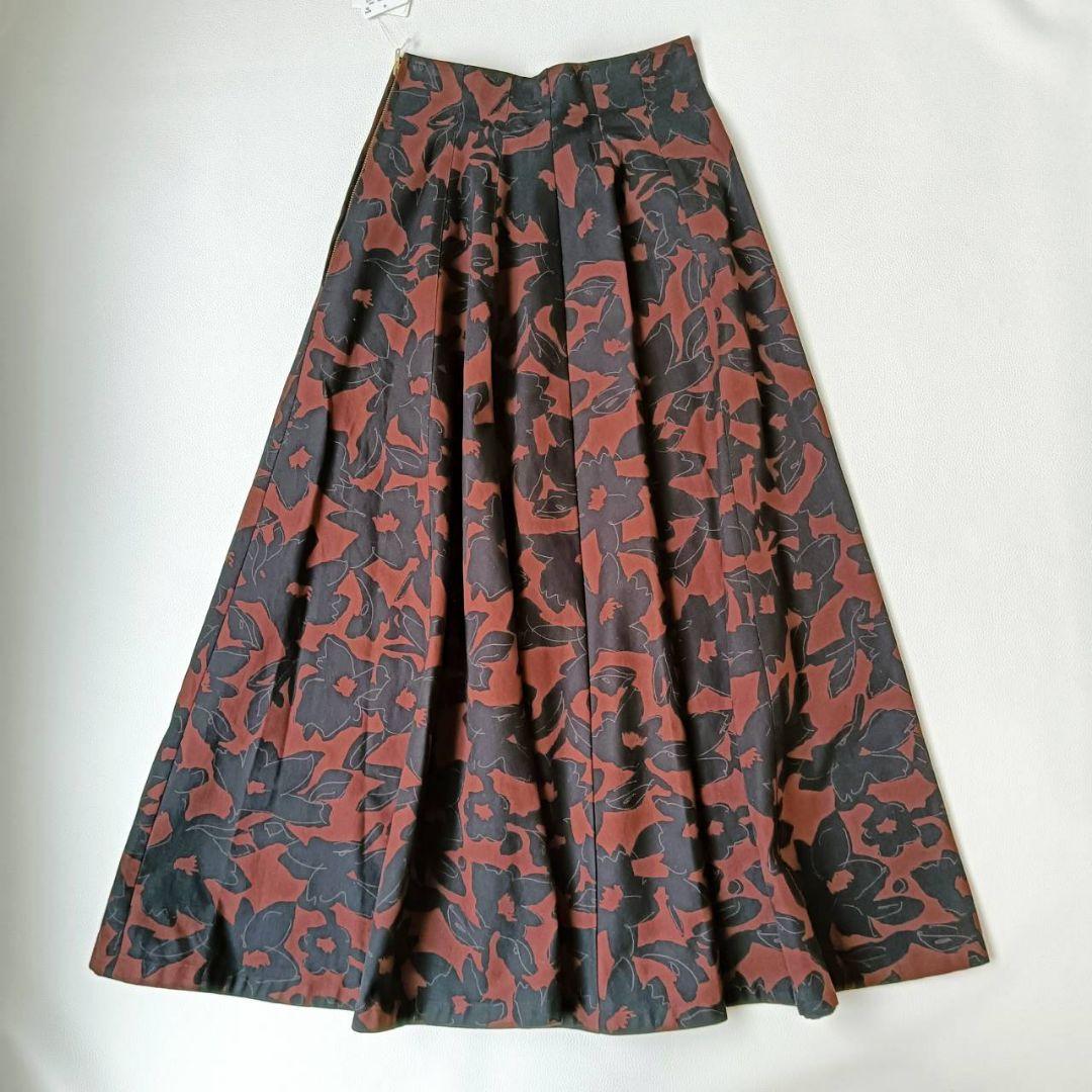 新品未使用✨《NOBLE》アルチザンフラワープリントフレアスカート ロング花柄