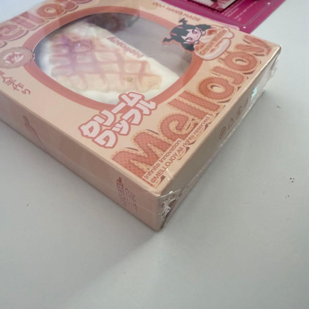 シュリンク付き Mellojoy メロジョイ クリームワッフル さんかく