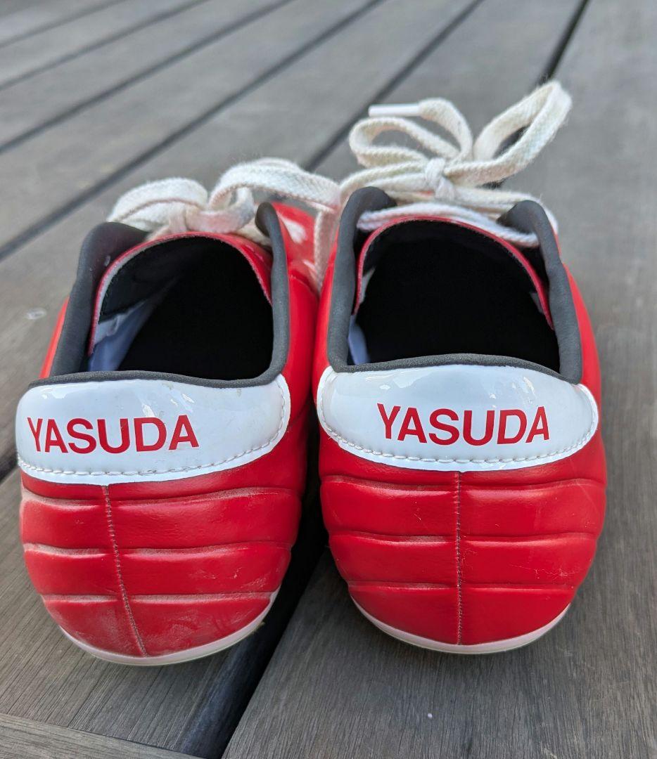 ヤスダ　サッカースパイク　25.5cm