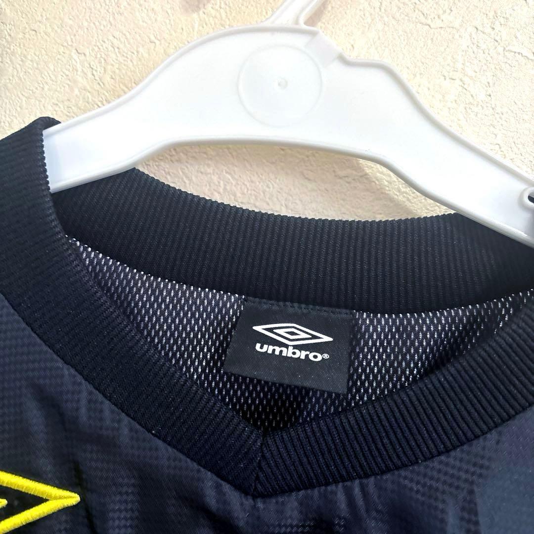 umbro アンブロ ピステ ウィンブレ 上下セット 中綿入り 140cm - メルカリ