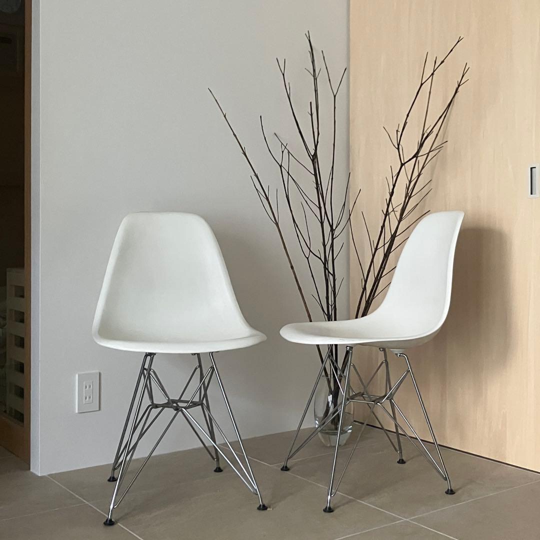 ヴィトラ イームズ シェルチェアー ハーマンミラー ホワイト