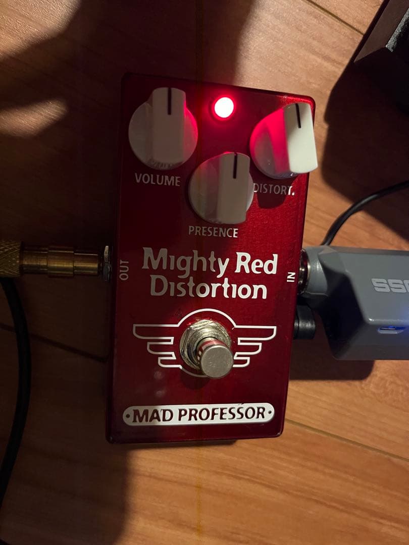 ギター Mighty Red Distortion / Mad Professor
