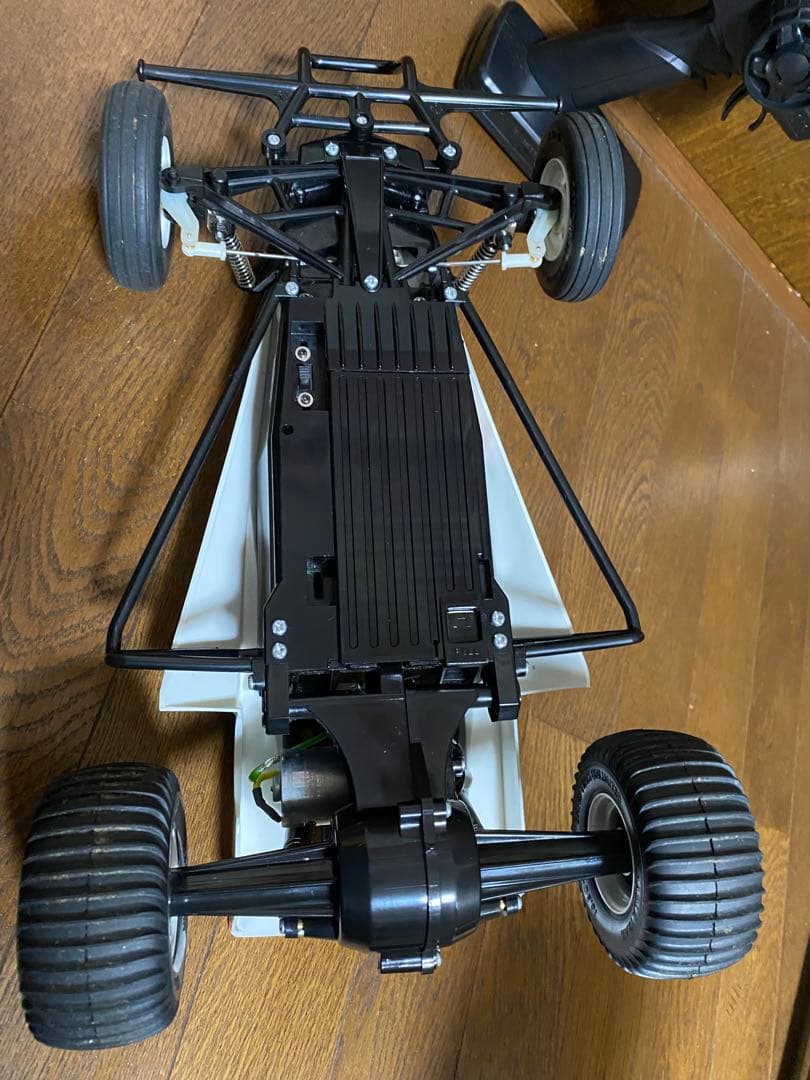 タミヤ　グラスホッパー　2.4G XB バギー　ラジコン