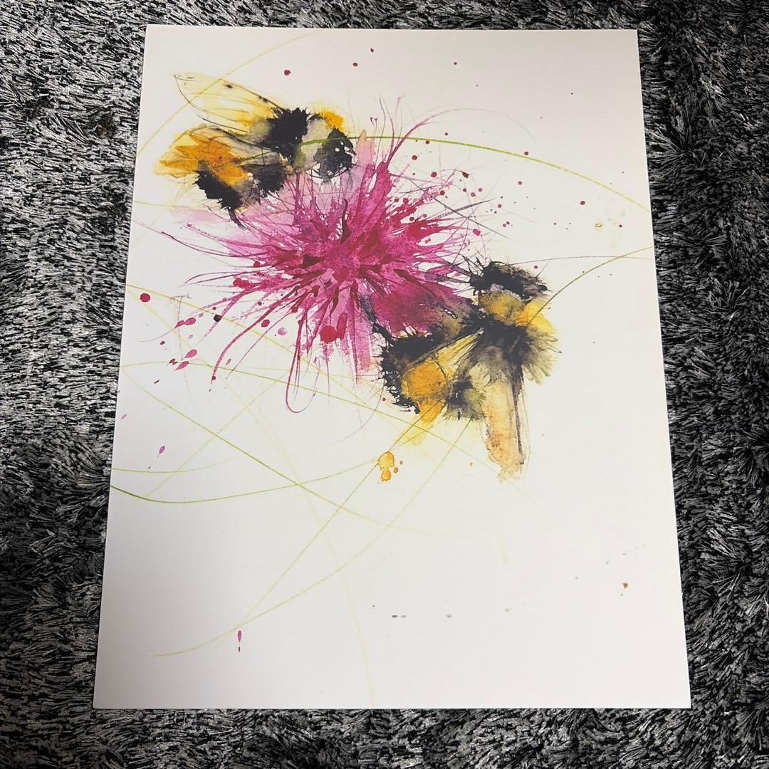 蜂と花の水彩画 - メルカリ