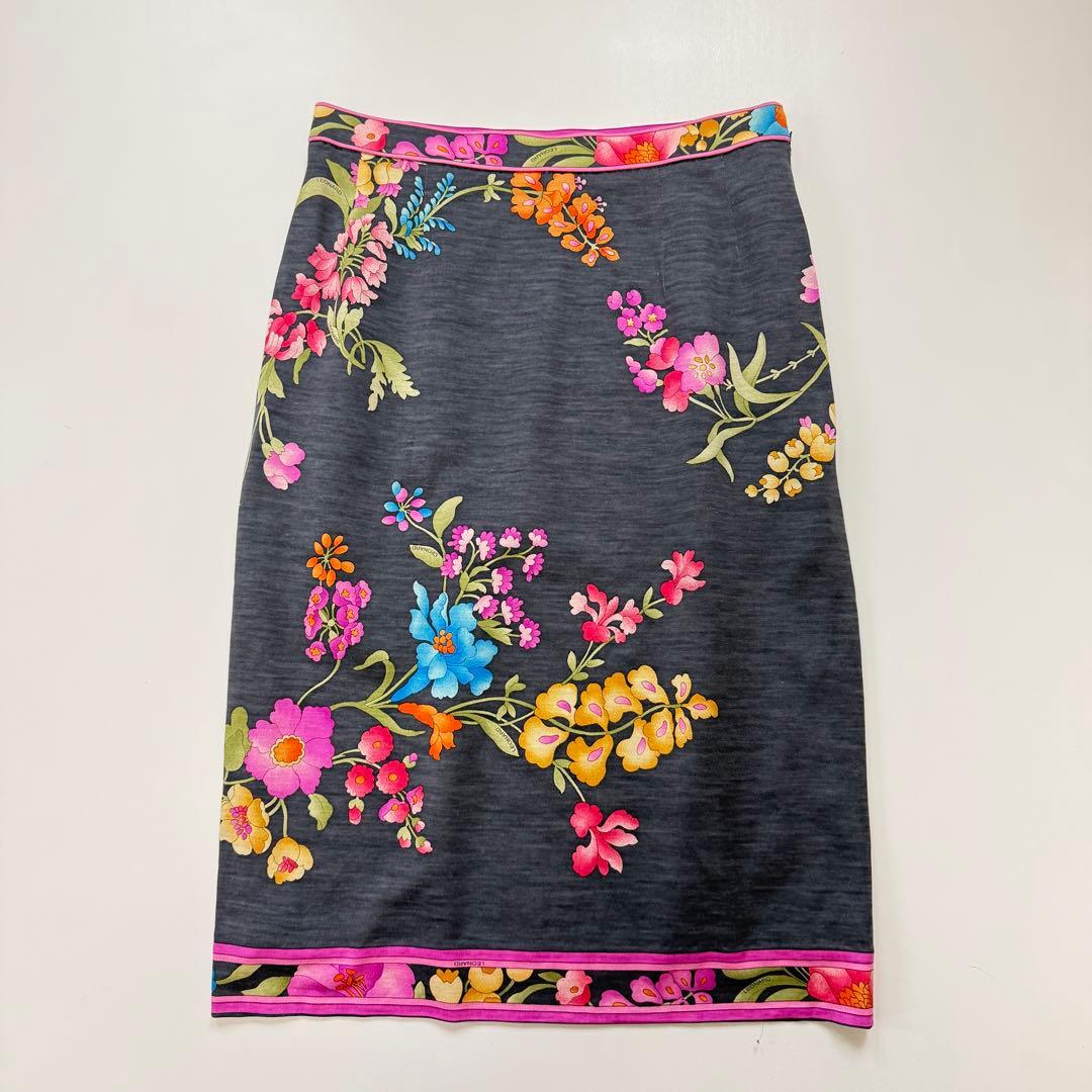 LEONARD レオナール セットアップ 花柄 カットソー＆スカート - メルカリ