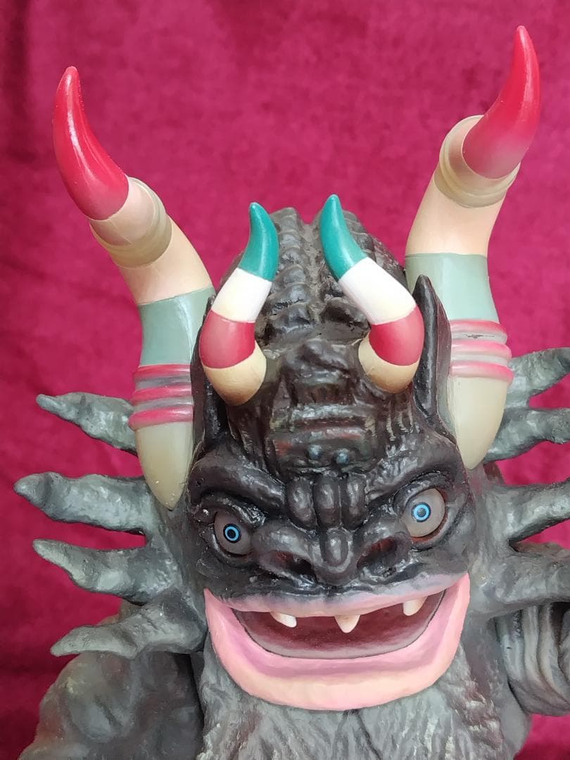 ミクラス CCP 1/6特撮シリーズ カプセル怪獣 ウルトラセブン生誕40周年