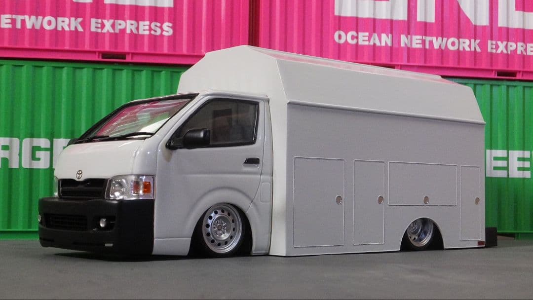 1/24 200系　ハイエース　KUV 仮想USDM 北米仕様　JDM