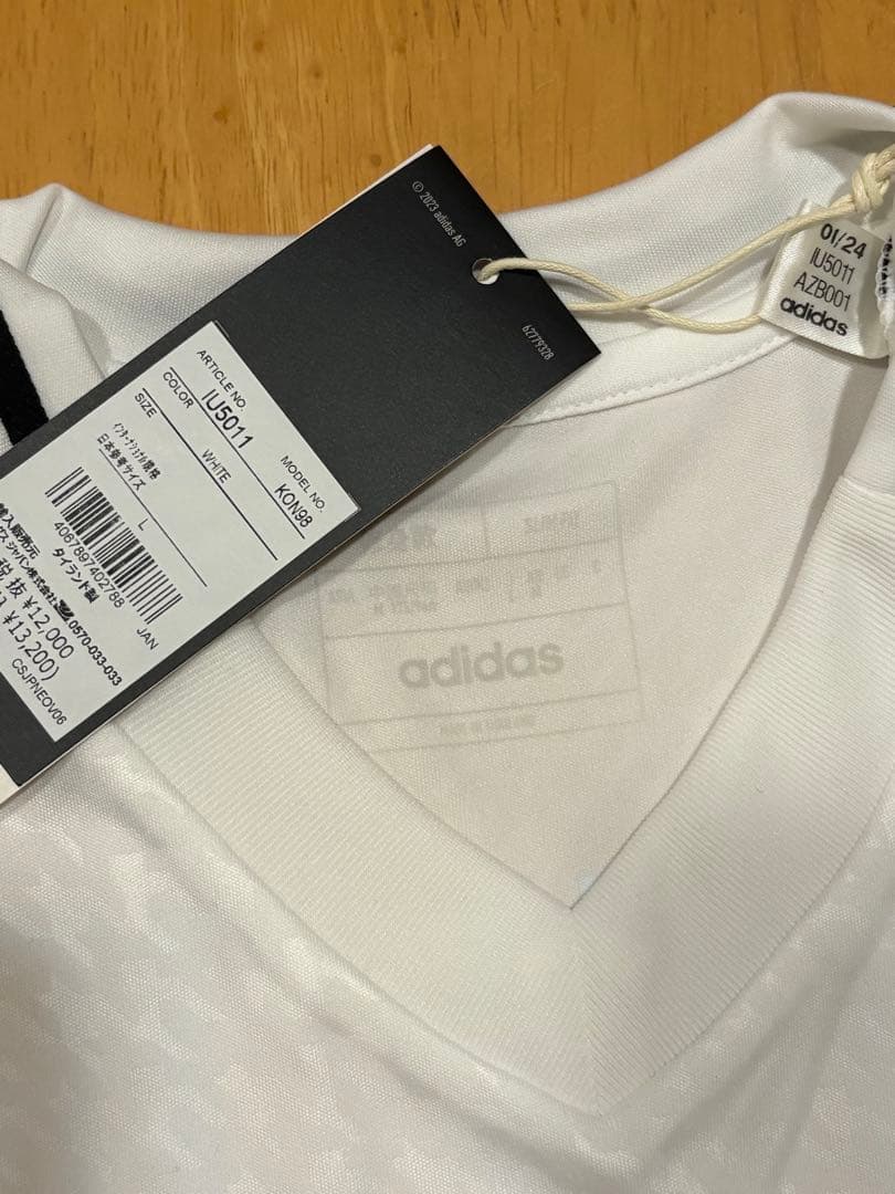 正規品 新品 紙タグ付 レアルマドリード 24/25 ヴィニシウス L - メルカリ