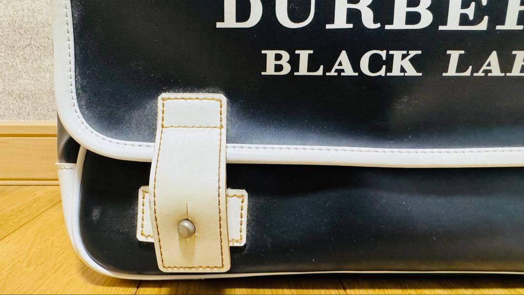 バーバリー ブラックレーベル メッセンジャーバッグ 2000年代 - メルカリ