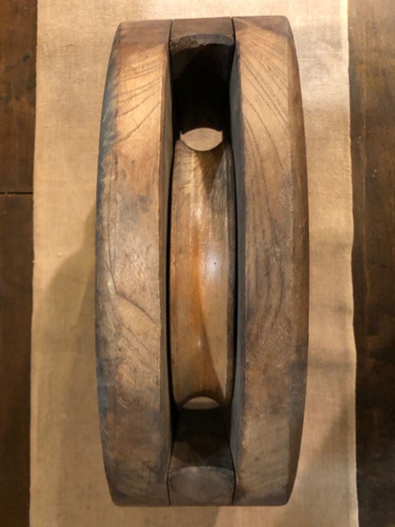 ⭐️超希少／レア／昭和レトロ／大型木製船滑車／欅滑車／赤欅／什器／ディスプレー