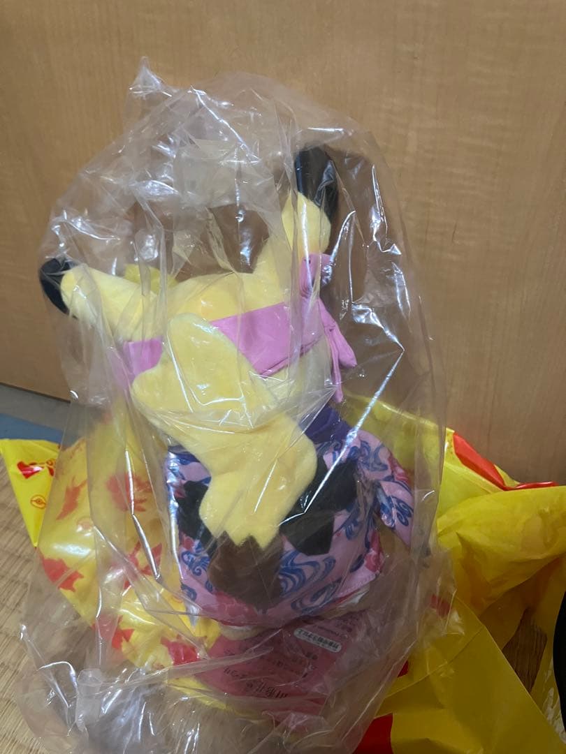 ポケモン　ピカチュウ　ぬいぐるみ　まとめ売り