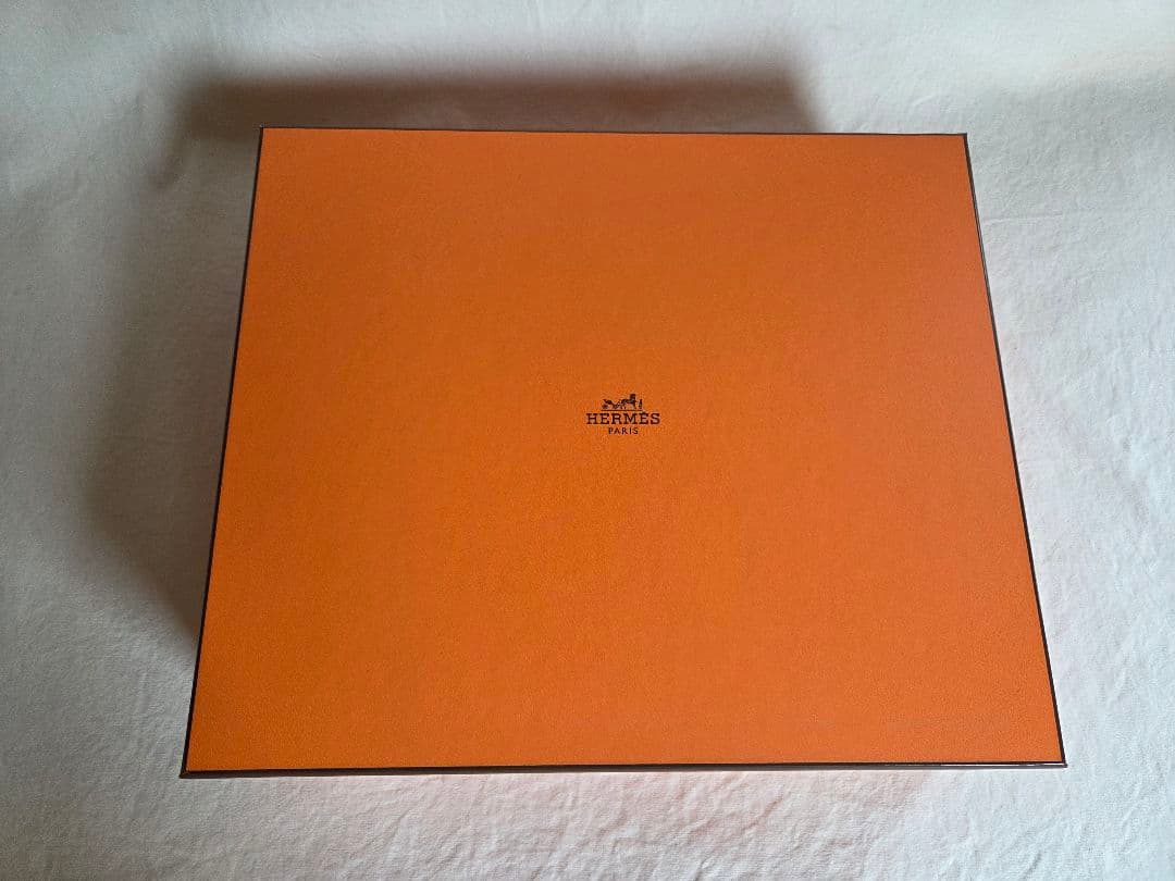 エルメス　ヴィドポッシュ　レクタンギュラー　《アトリウム》