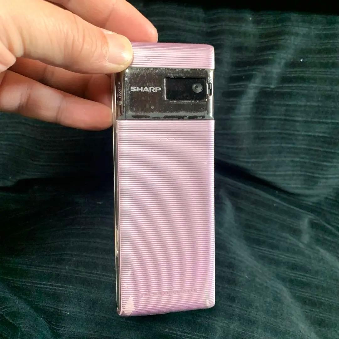 SHARP ピンク スライド式携帯電話 本体 - メルカリ