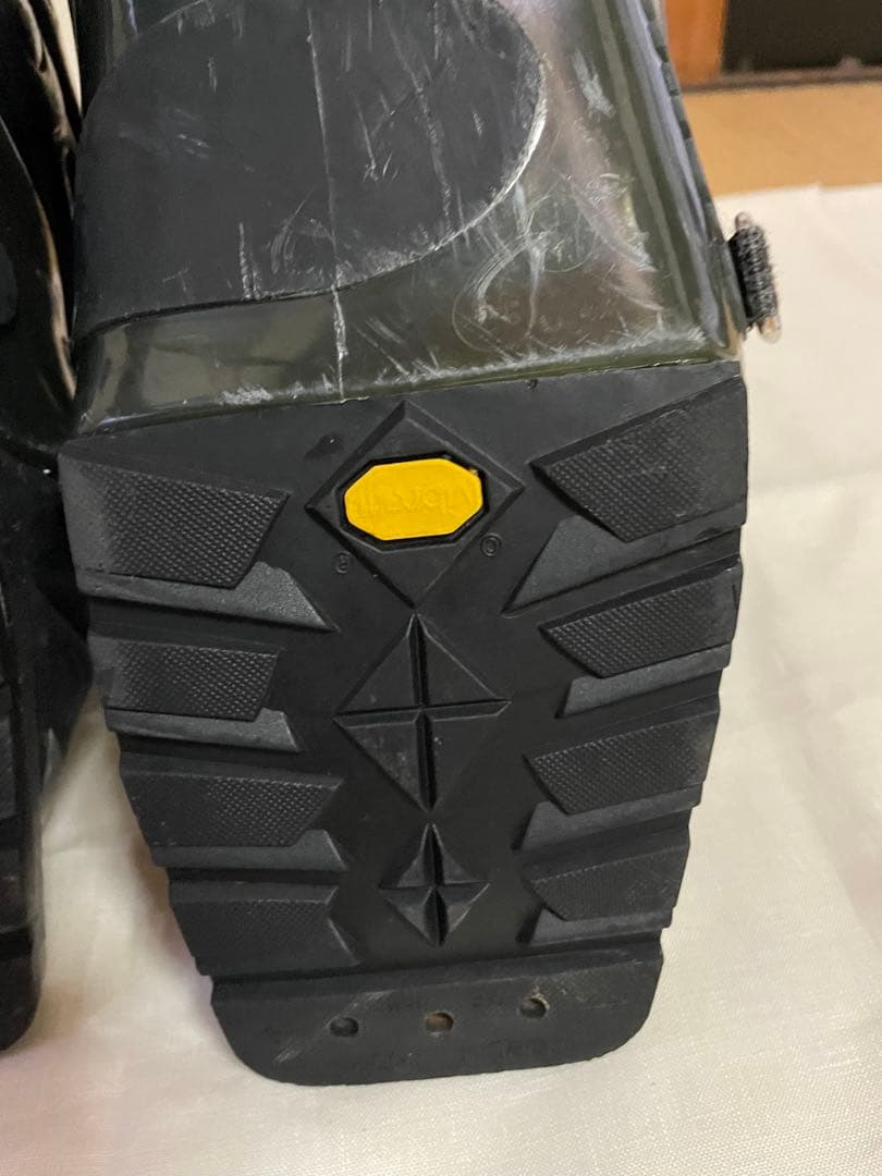 テレマークブーツ　CRISPI クリスピ　24.0cm レディース