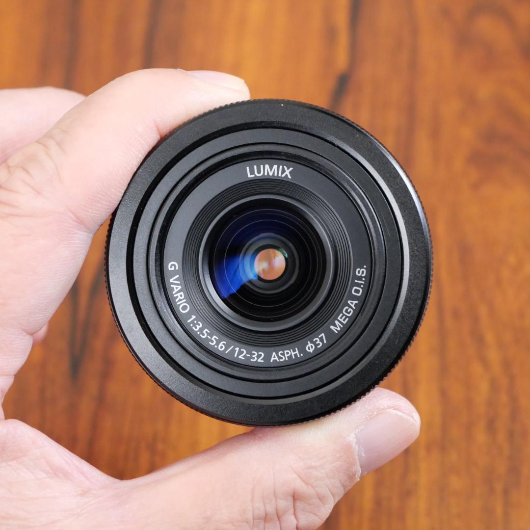 LUMIX 12-32mm F3.5-5.6 ズームレンズ　ブラック