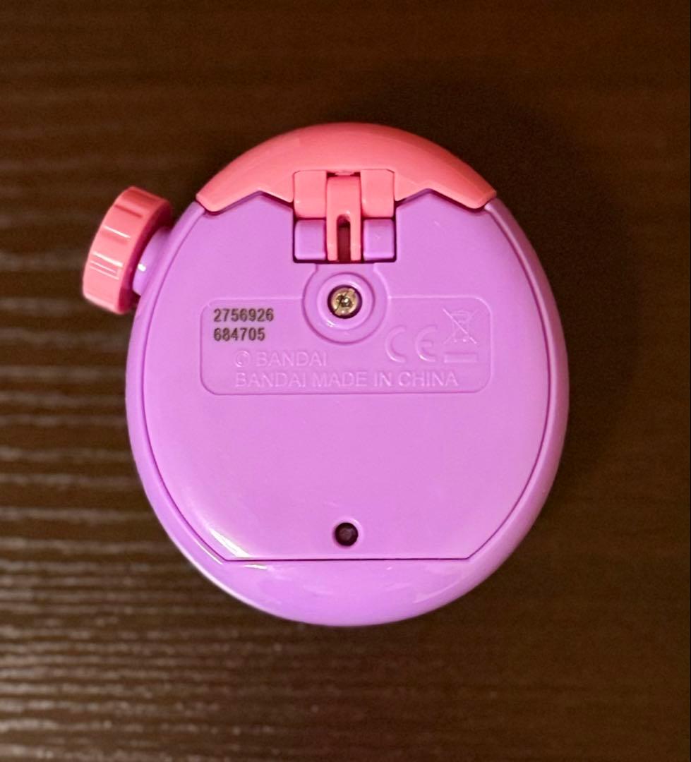 バンダイたまごっちパラダイス本体2台＋パーフェクトガイド（ピンク・紫・攻略本）