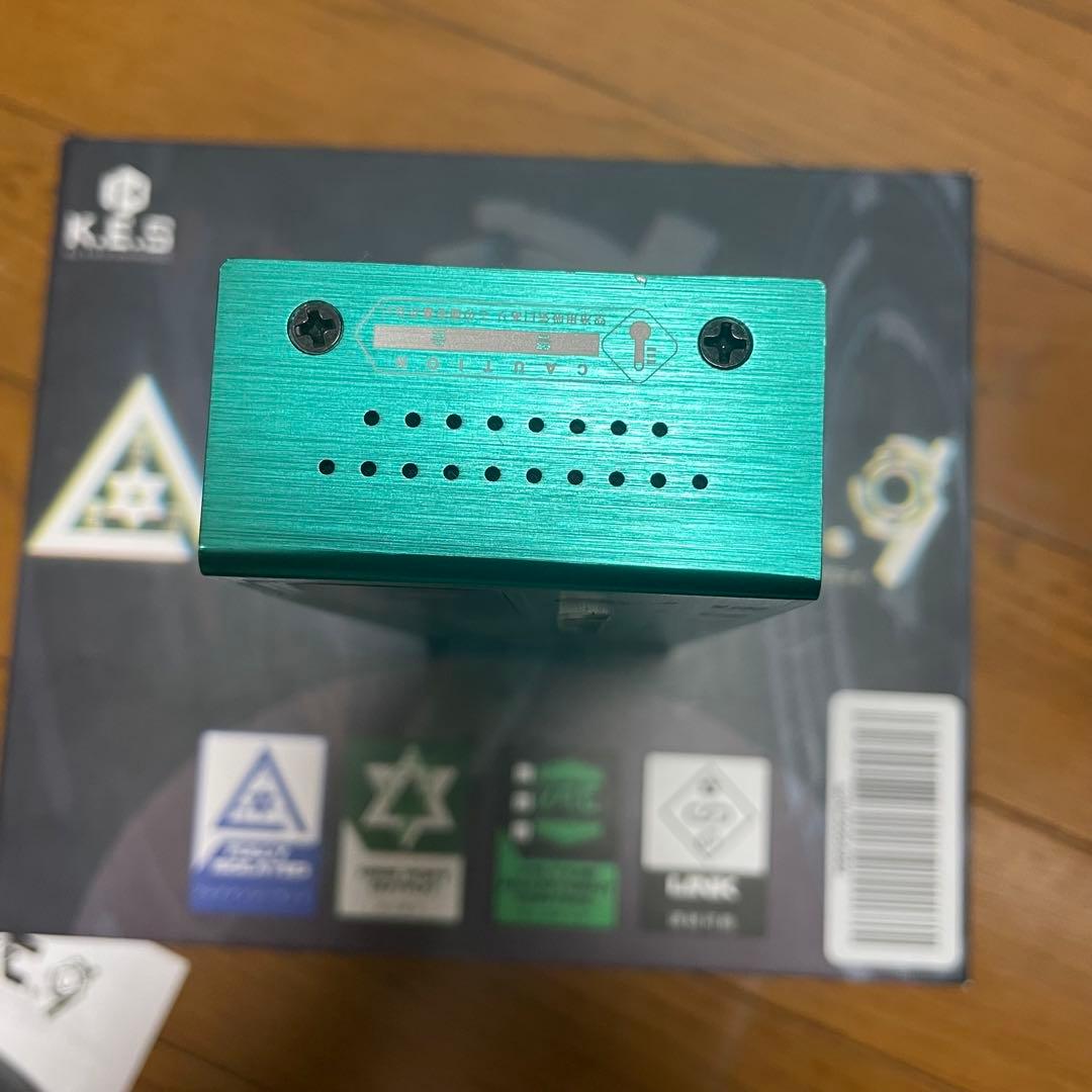 K.E.S KIP-V.A.C.9 パワーサプライ フルアイソレート［圧強め］